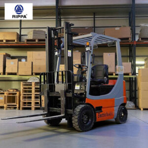 رافعة شوكية كهربائية 4 عجلات بقدره 2.5 طن